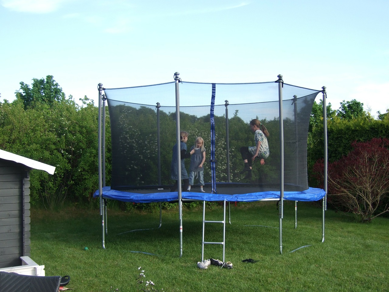 Featured image for “Best and Safest Trampoline with Net for Outdoors”